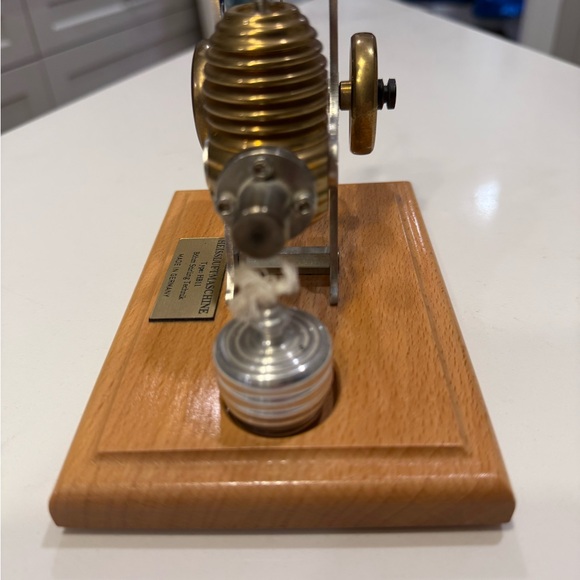 German Stirling Engine Model | Working - Picture 8 of 9